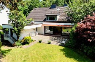 Haus kaufen in 44791 Bochum, Spektakuläres 3-Familienhaus in Stadtparknähe ! - Eigentümerwohnung > 300 m² bezugsfrei -