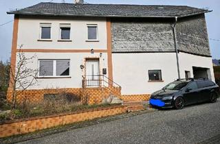Bauernhaus kaufen in 55624 Rhaunen, Rhaunen - Teilsaniertes Bauernhaus mit Lagerfläche, Garage und Garten