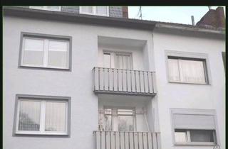 Wohnung kaufen in 41061 Mönchengladbach, Mönchengladbach - Eigentumswohnung mit Balkon in zentraler Lage Provisionsfrei
