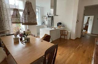 Wohnung kaufen in 45145 Essen, Essen - Helle Altbauwohnung in Essen-Frohnhausen
