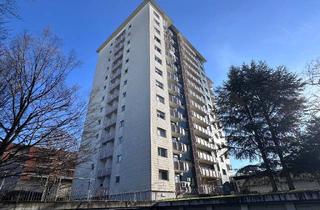 Wohnung kaufen in 70437 Stuttgart, Stuttgart / Rot - Renovierungsbedürftige 3-Zi.-OG-ETW mit tollem Blick in Stuttgart-Rot