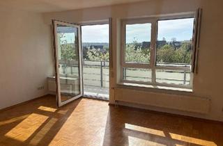 Wohnung kaufen in 06618 Naumburg, Naumburg (Saale) - Helle 3-Zimmer-Wohnung mit Balkon in ruhiger Lage