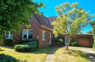 Haus kaufen in 25813 Husum, Husum - Raumwunder mit Entwicklungspotenzial familienfreundliches Wohnen