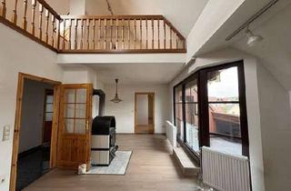 Wohnung kaufen in 90610 Winkelhaid, 3-Zi.-Maisonette-ETW im Dachgeschoss in Winkelhaid