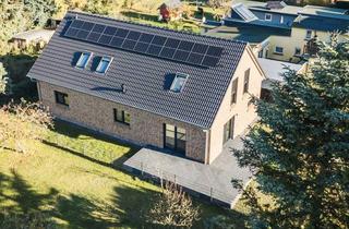 Wohnung kaufen in 18356 Barth, Bezugsfertig ! Neubau Niedrigenergiehaus mit zwei Wohneinheiten in Barth