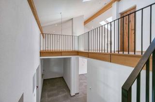 Wohnung kaufen in 83242 Reit im Winkl, Exklusive Maisonettewohnung mit Loggia, Balkon & Galerie