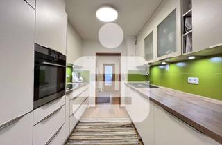 Wohnung kaufen in 94032 Innstadt, Schön wohnen, wo es sich gut leben läßt - kernsanierte 3,5-Zi.-Wohnung in PA-Haibach