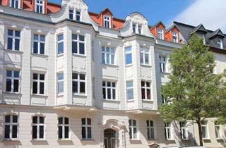 Wohnung kaufen in 17489 Fleischervorstadt, Wohnen mit Altbaucharme: 4-Zimmer-Wohnung im 1. OG mit Balkon und Gartennutzung
