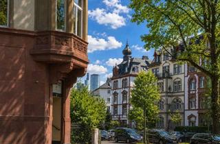 Wohnung kaufen in Fürstenbergerstraße 163, 60322 Westend-Nord, Exklusive 6-Zimmer-Altbauwohnung im Westend-Nord mit zwei Balkonen - bezugsfrei