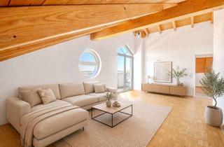 Wohnung kaufen in 83512 Wasserburg, Charmante Dachgeschosswohnung mit Stadtblick in Wasserburg – 2 Zimmer, Balkon & Tiefgarage