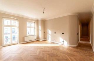 Wohnung kaufen in Driesener Strasse, 10439 Prenzlauer Berg, Helle Altbauwohnung mit Südwestbalkon im Herzen von Prenzlauer Berg