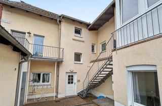 Wohnung kaufen in 92224 Amberg, Kapitalanlage oder Eigenheim – möblierte 2-Zimmer-Wohnung mit durchdachtem Grundriss in Amberg