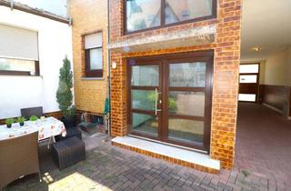 Wohnung mieten in 68307 Sandhofen, Wohnen in ruhiger Gemeinschaft - Helle 4-ZKB-Wohnung mit Dachterrasse im alten Ortskern Sandhofens