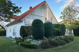 Wohnung mieten in 91735 Muhr, Großzügige 4,5-Zimmer-Wohnung mit EBK, Terrasse mit Gartenblick und Garage in Muhr am See