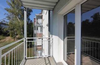 Wohnung mieten in Prager Str. 12, 06712 Zeitz, VIER ZIMMER mit SONNIGEM BALKON