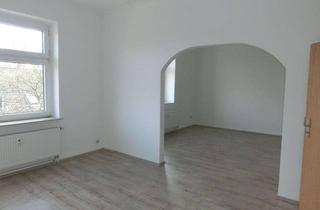 Wohnung mieten in Herwarthstraße 30, 45138 Huttrop, 3,5 Zimmer Dachgeschosswohnung mit 2 Bädern!
