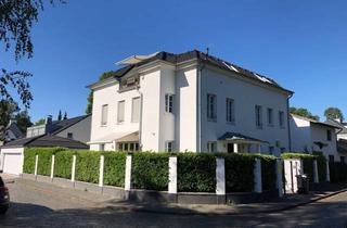 Wohnung mieten in 50935 Lindenthal, Köln-Lindenthal ! 4-Zimmerwohnung mit Balkon und Keller