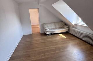 Wohnung mieten in Struckerstr., 42859 Remscheid, 3-Zimmer-Dachgeschosswohnung mit großem Abstellraum – 70 m² – Remscheid