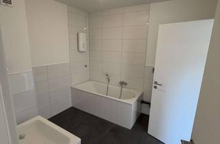 Wohnung mieten in Ypernstraße 125, 57072 Siegen, Frisch sanierte 3-Zimmer-Wohnung mit Balkon & Stellplatz – sofort bezugsfrei