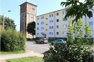 Wohnung mieten in Wilhelm-Pieck-Ring 37, 04916 Herzberg, Ihr neues Zuhause wartet: Charmante 3-Raum-Wohnung in zentraler Lage mit Badewanne