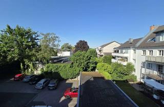 Wohnung mieten in Hauptstraße 34, 50996 Rodenkirchen, Attraktives Einzimmerapartment mit Balkon und Einbauküche – Frisch modernisiert