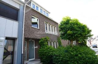 Haus kaufen in 41068 Venn, RUHIGE LAGE, VIEL RAUM, GROßES GRUNDSTÜCK!