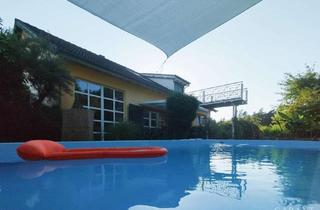 Haus kaufen in 73495 Stödtlen, Landhaus bei Stödtlen: ca. 259 m² Wohnen, Pool & eigene Energie - Pferdehaltung möglich