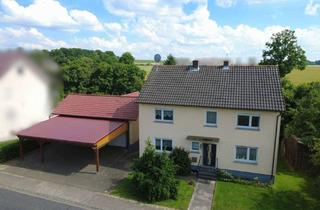 Haus kaufen in 36304 Alsfeld, Großzügiges Zweifamilienhaus in ruhiger Ortsrandlage – 2.162 m² Grundstück, PV-Anlage und Fernwärme