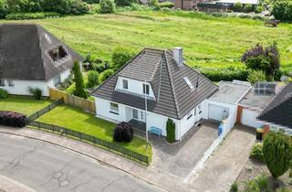 Haus kaufen in 25761 Büsum, EFH mit ca. 140 m² Wohnfläche auf ca. 551 m² Grundstück in ruhiger Lage mit Feldblick in Büsum