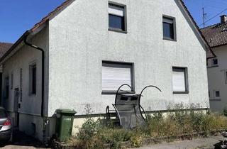 Einfamilienhaus kaufen in 74394 Hessigheim, Einfamilienhaus mit Scheune (Bauplatz) EH 55 EE WPB - sanierungsbedürftig