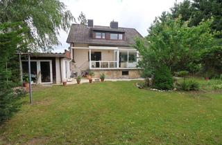 Einfamilienhaus kaufen in 37276 Meinhard, Viel Platz für die Familie im Haus und im Garten: Einfamilienhaus mit großer Garage