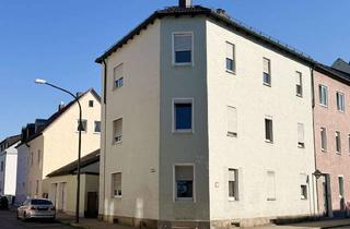 Haus kaufen in 92637 Rehbühl, Interessantes 3-Familienhaus im Zentrum von Weiden