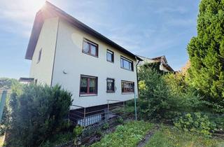 Einfamilienhaus kaufen in 74906 Bad Rappenau, Freistehendes Einfamilienhaus mit 2 Garagen, großem Grundstück und Garten in Sackgassenlage !