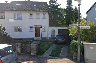 Reihenhaus kaufen in 90522 Oberasbach, Zuhause mit viel Platz in einem Endreihenhaus in Oberasbach