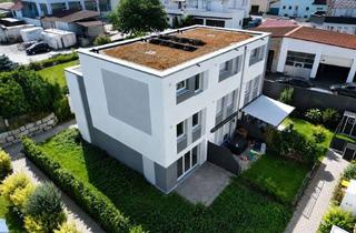Anlageobjekt in 71292 Friolzheim, Helles Reihenendhaus mit großem Garten in Friolzheim - Perfekt für Familien