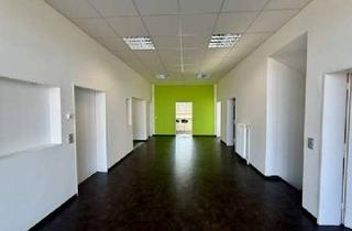 Büro zu mieten in 58675 Hemer, Attraktive Bürofläche in sehr guter Lage von Hemer am Sauerlandpark zu vermieten
