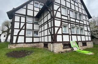 Büro zu mieten in Hiddeser Str. 24, 32756 Detmold, Großzügige Praxis- oder Bürofläche mit Garten in Detmold