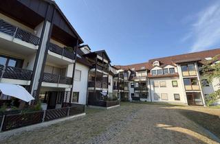 Wohnung kaufen in Gutshof, 79224 Umkirch, 2 Zi.Whg. mit großer Terrasse und 2 TG-plätze (Wallbox) in ruhiger Wohnanlage im Zentrum von Umkirch