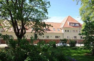 Wohnung kaufen in Funkerberg, 15711 Königs Wusterhausen, "Am Funkerberg - Marstall": Exclusive Dachgeschoss-Wohnung mit sonnigem West-Balkon (vermietet)