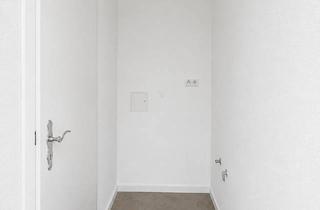 Wohnung mieten in Engelhardtstraße, 99427 Schöndorf, Renovierte Wohnung: 1,5 Zimmer mit Balkon