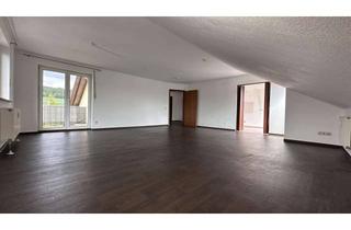 Wohnung mieten in 34308 Bad Emstal, Helle 2-ZKB-DG Wohnung mit 2 Balkonen, Stellplatz & Keller in Bad Emstal-Sand