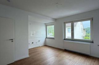Wohnung mieten in Hubertusstraße 20, 58091 Eilpe, Schöne 3-Zimmer-Wohnung mit Terrasse in Hagen