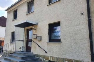 Wohnung mieten in Lindenstr. 13, 59457 Werl, Wohnen im Grünen in Werl-Holtum - 3 Zimmerwohnung mit Terrasse und Garten, ideal für Familien