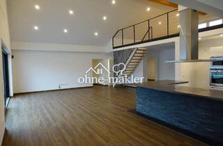 Penthouse kaufen in 76669 Bad Schönborn, Wohnen wie im Penthouse: Galerie, Kamin und riesiger Wohnbereich
