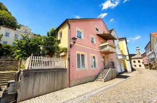 Haus kaufen in Mühlstraße 10, 93339 Riedenburg, Zweifamilienhaus mit vielseitigem Nutzungspotenzial in begehrter Altstadtlage von Riedenburg