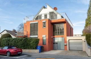 Einfamilienhaus kaufen in 65719 Hofheim am Taunus, Exklusives Einfamilienhaus mit Einliegerwohnung – 346 m² Wohnfläche in Hofheim am Taunus