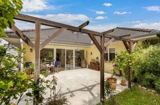 Haus kaufen in 23863 Kayhude, Energieeffizienter Walmdach-Bungalow in Kayhude vor den Toren Hamburgs