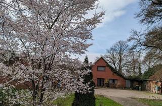 Haus kaufen in 27798 Hude, Provisionsfrei: Viel Platz - nahe Oldenburg. 2 Wohnungen