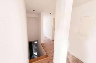 Haus mieten in Adenauer Straße 23, 33184 Altenbeken, Modernes WG-Zimmer für Studierende in Altenbeken