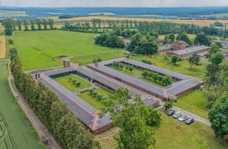 Mehrfamilienhaus kaufen in 35315 Homberg, Einzigartig an der A49: Kapitalanlage, Landwirtschaft o. Projektentwicklung auf ca. 120.000 m²